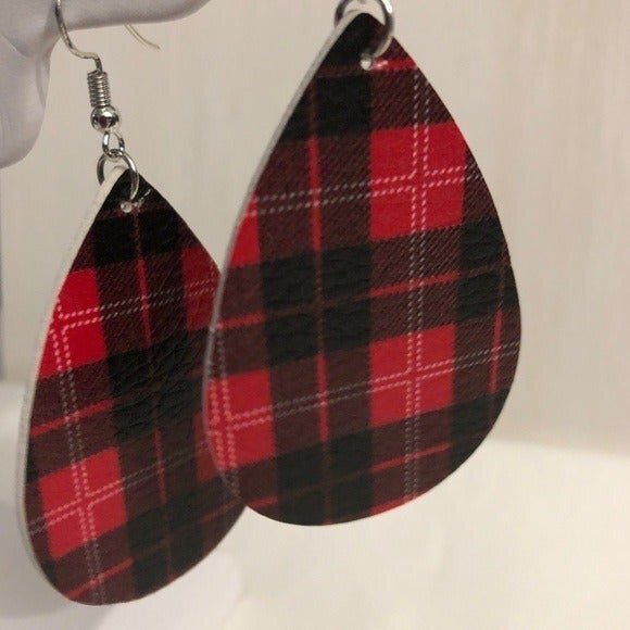 Red & Black Plaid PU Leather Teardrop Pierced Earrings New - Picture 3 of 5